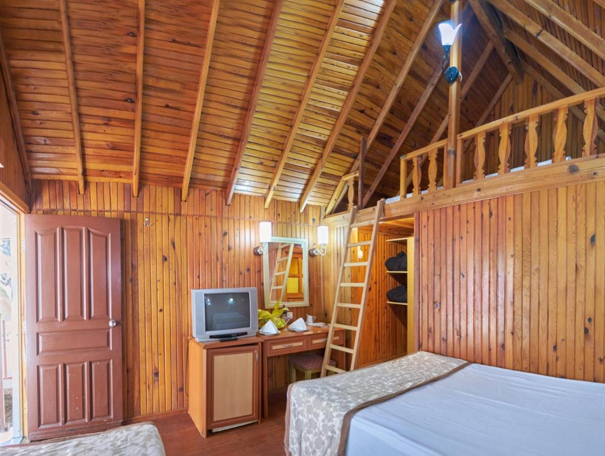 Clover Magic Nova Beach Hotel Side Luaran gambar